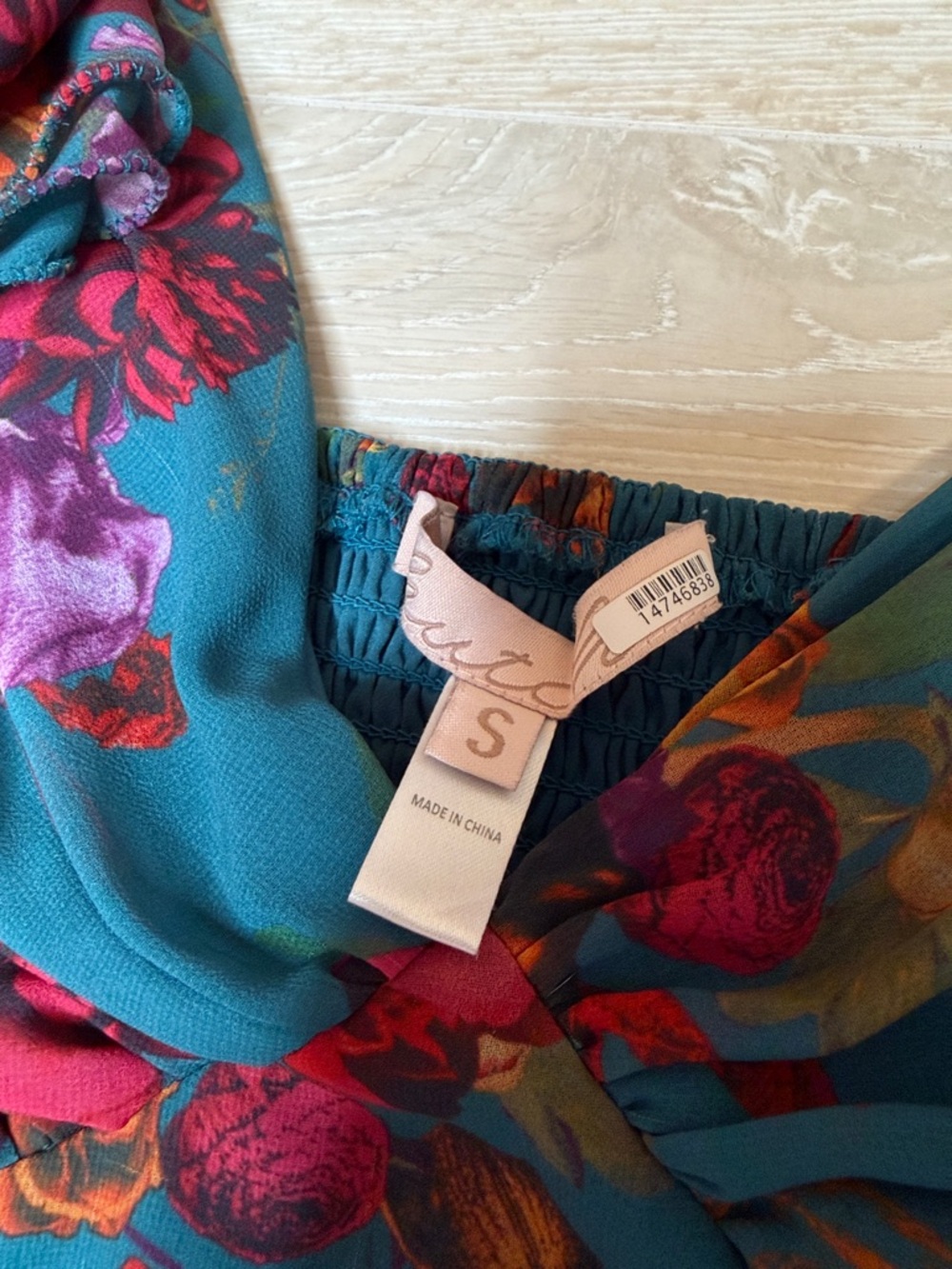 HUTCH Reni Ruffle Top - Picture 6 of 7